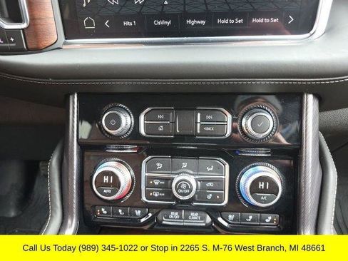Used 2024 GMC Yukon XL Denali Ultimate w/ LPO, Floor Liner Package AWD/4WD image 70
