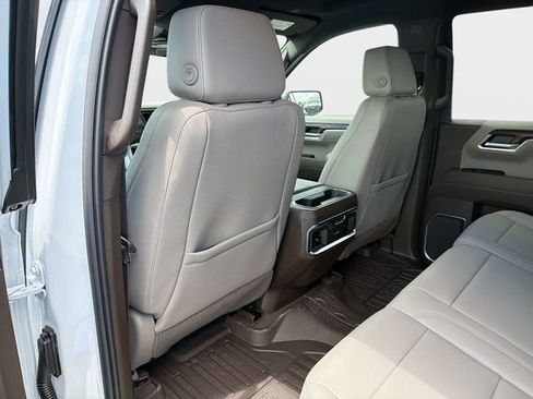 New 2026 GMC Sierra 1500 SLT w/ SLT Premium Plus Package AWD/4WD image 13