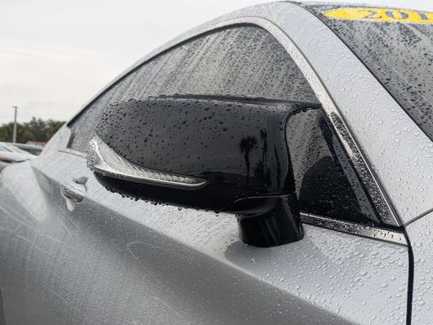 Used 2017 INFINITI Q60 3.0t w/ Premium Plus Package 3.0T image 12