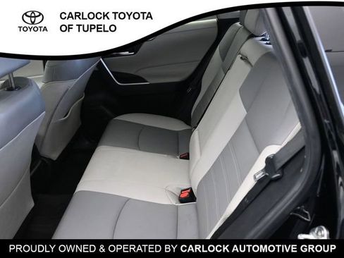 Used 2021 Toyota RAV4 XLE Premium image 23