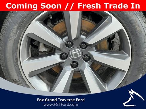 Used 2024 Honda Pilot Elite image 7