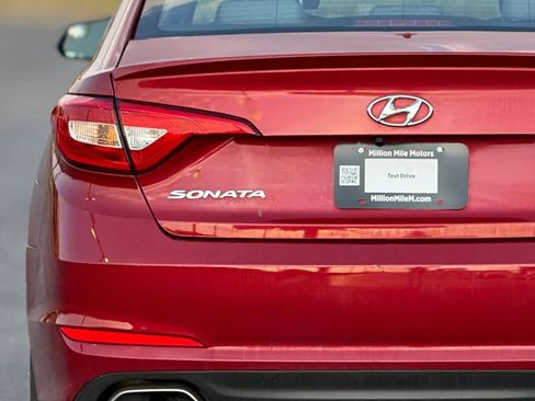 Used 2017 Hyundai Sonata Sport w/ Value Edition Package 02 image 13