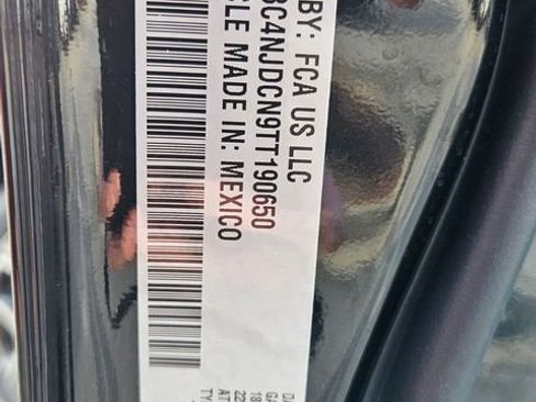 New 2026 Jeep Compass Limited image 8