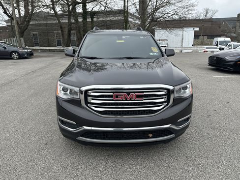 Used 2018 GMC Acadia SLE image 3