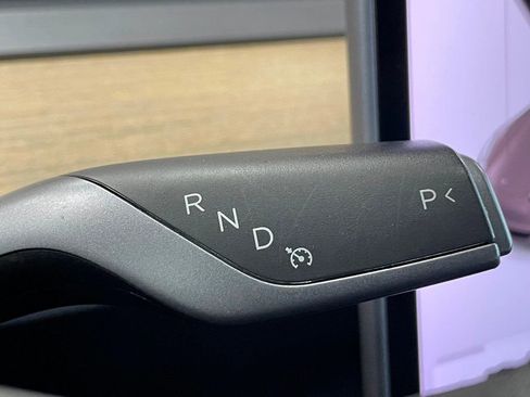 Used 2021 Tesla Model 3 Standard Range Plus image 23