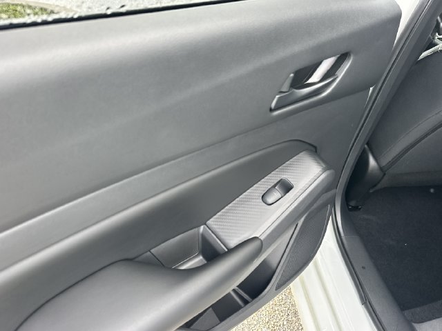Used 2025 Nissan Altima 2.5 S FWD image 12