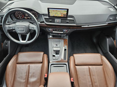 Used 2019 Audi Q5 2.0T Premium Plus w/ Premium Plus Package image 26