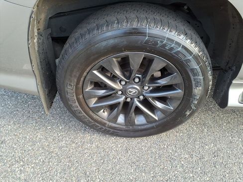 Certified 2023 Lexus GX 460 Premium image 7