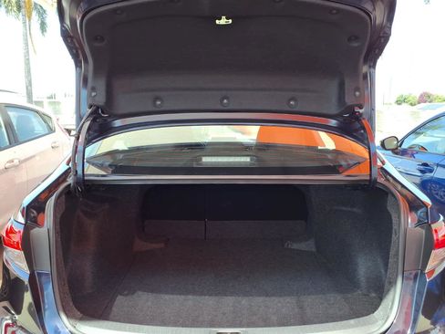 Used 2025 Toyota Corolla LE FWD image 7