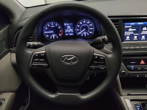 Used 2018 Hyundai Elantra SEL FWD image 22
