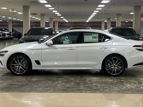 New 2026 Genesis G70 2.5T RWD image 7