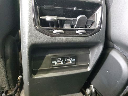 Used 2024 Jeep Grand Cherokee Laredo X w/ Trailer Tow Package AWD/4WD image 13