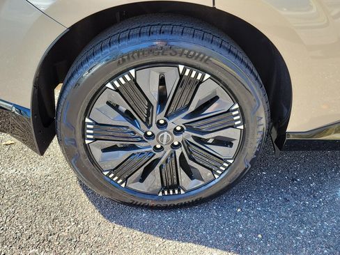 New 2026 Nissan Murano Platinum w/ Cargo Package AWD/4WD image 7