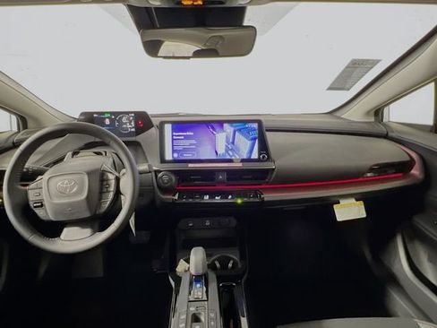 New 2026 Toyota Prius Plug-In Hybrid FWD image 27