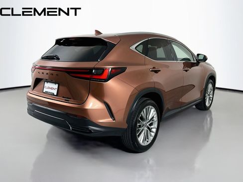 Used 2025 Lexus NX 350 AWD w/ Accessory Package (2T) image 7