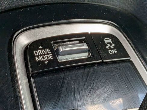Used 2024 Toyota Corolla XSE FWD image 23