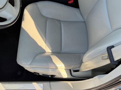 Certified 2024 Volvo S60 B5 Plus w/ Protection Package Premier image 17