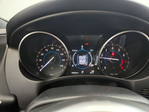Used 2017 Jaguar XE R-Sport RWD image 17