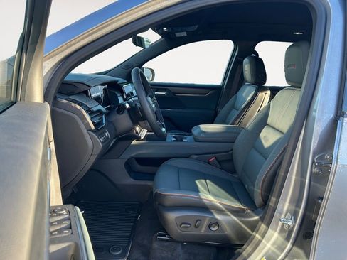 New 2026 GMC Acadia AT4 w/ Luxury Package image 15