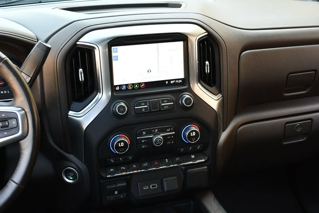 Used 2019 Chevrolet Silverado 1500 LTZ w/ LTZ Premium Package AWD/4WD image 50