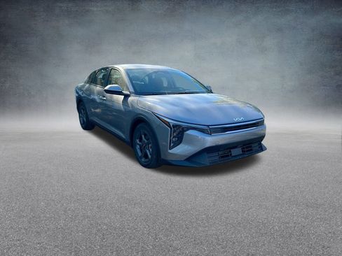 New 2025 Kia K4 LXS image 34