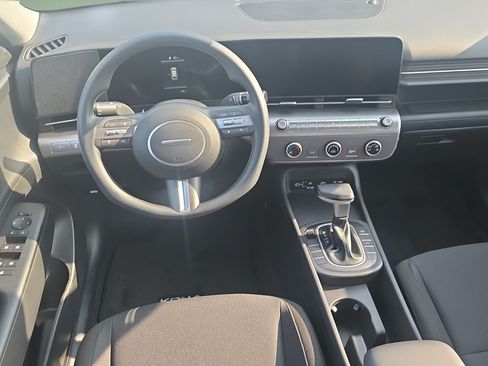 New 2026 Hyundai Kona SE FWD image 17