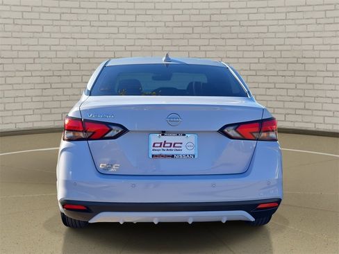 Certified 2025 Nissan Versa SV w/ Trunk Package image 5