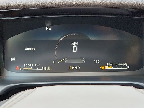 Used 2022 Lincoln Aviator Reserve w/ Equipment Group 201A image 9