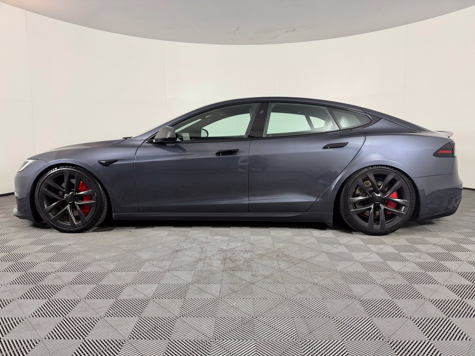Used 2022 Tesla Model S Plaid AWD/4WD image 14