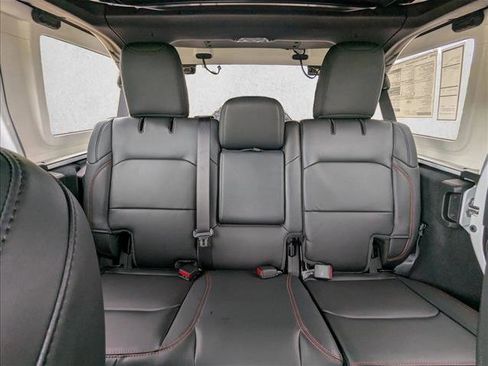 New 2026 Jeep Wrangler Unlimited Rubicon AWD/4WD image 16