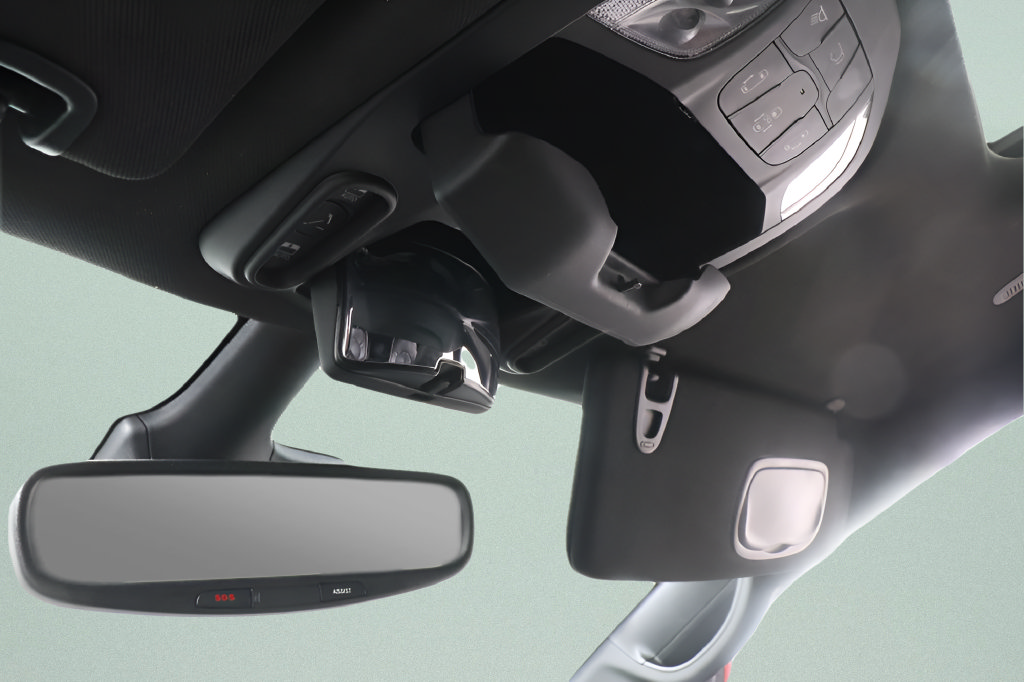 Used 2026 Chrysler Pacifica Limited w/ S Appearance Package FWD image 17