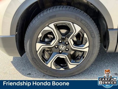 Used 2018 Honda CR-V Touring image 10