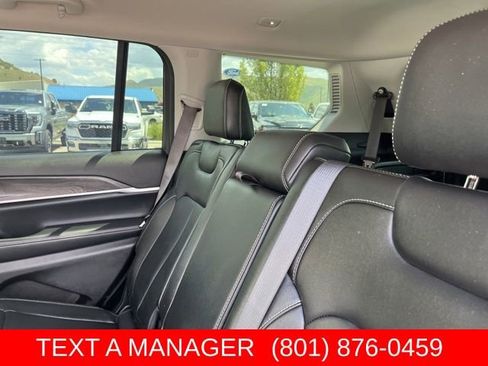 Used 2024 Jeep Grand Cherokee L Limited AWD/4WD image 21