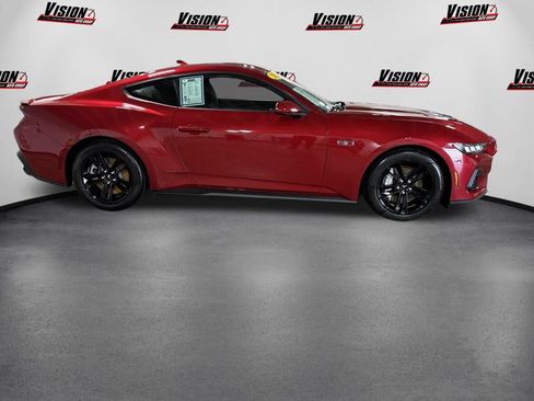 Used 2024 Ford Mustang GT RWD image 4