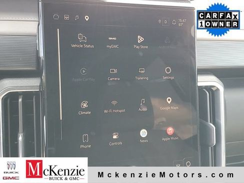 Used 2026 GMC Acadia Elevation w/ Elevation Premium Package AWD/4WD image 16