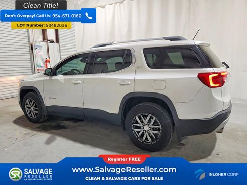 Used 2017 GMC Acadia SLT FWD image 3