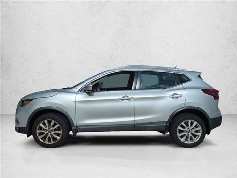 Used 2020 Nissan Rogue Sport SV w/ All-Weather Package FWD image 8