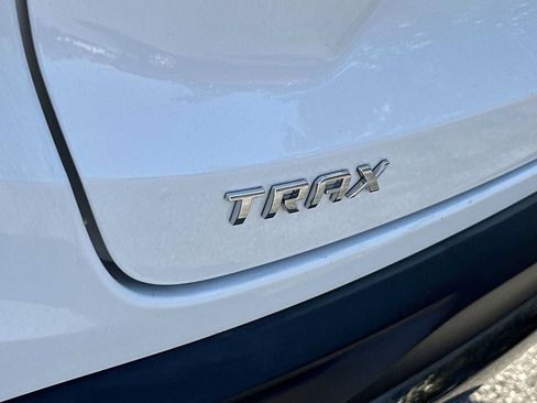 Certified 2024 Chevrolet Trax ACTIV w/ Sunroof Package FWD image 11