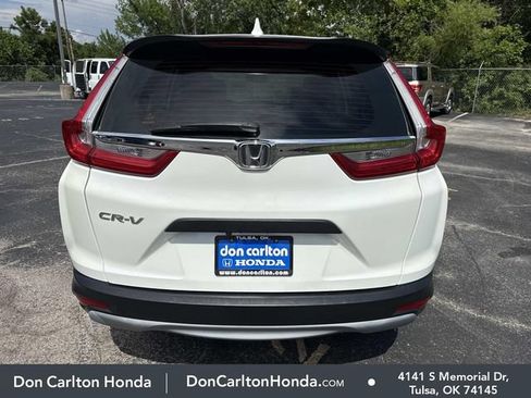 Used 2018 Honda CR-V LX image 5