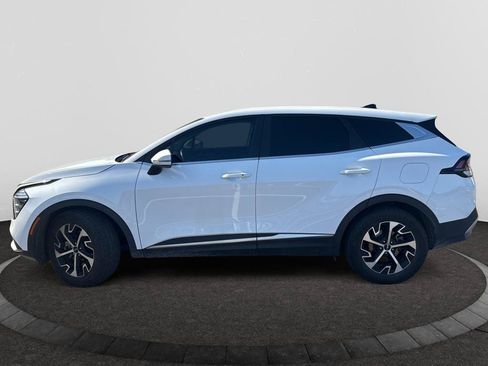 Used 2024 Kia Sportage EX FWD image 8