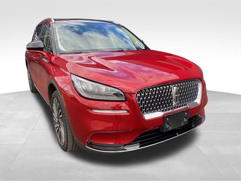 Used 2022 Lincoln Corsair Reserve w/ Elements Package image 2