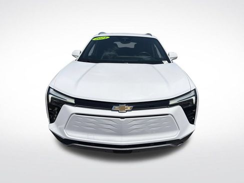 Used 2024 Chevrolet Blazer EV LT AWD/4WD image 2