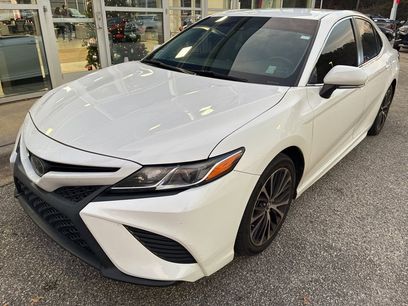Used 2018 Toyota Camry SE w/ Convenience Package