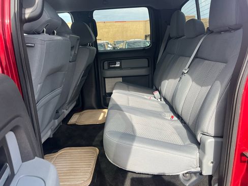 Used 2014 Ford F150 XLT w/ Equipment Group 302A Luxury image 11