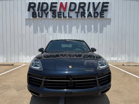 Used 2023 Porsche Cayenne Coupe AWD/4WD image 10