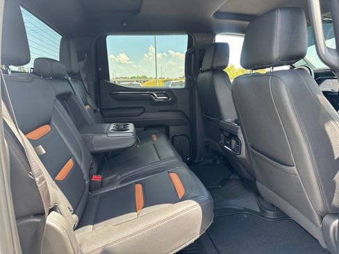 Used 2023 GMC Sierra 1500 AT4 AWD/4WD image 13