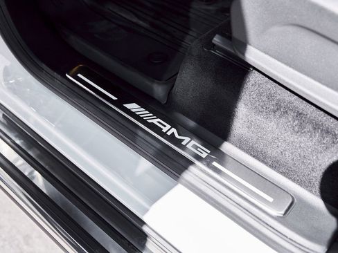 Used 2025 Mercedes-Benz G 63 AMG 4MATIC image 38
