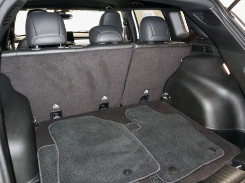 Used 2024 Jeep Compass Limited image 15