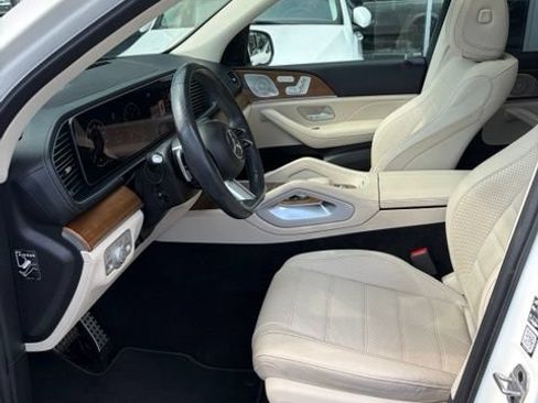Certified 2024 Mercedes-Benz GLS 450 4MATIC image 5