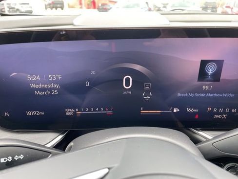 Used 2025 Buick Envision Preferred AWD/4WD image 16
